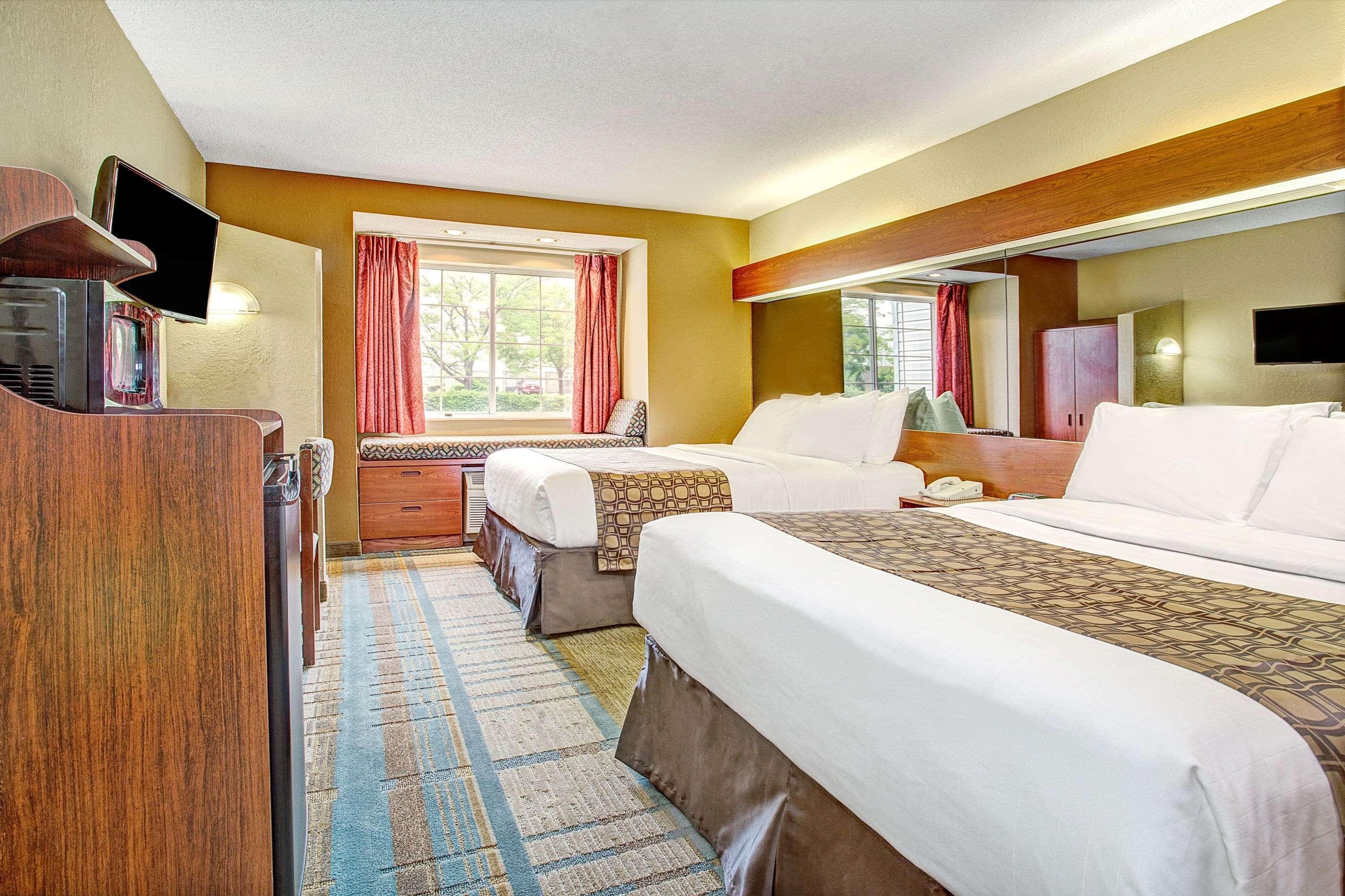 Microtel Inn & Suites By Wyndham Mason Exterior photo